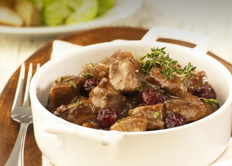 Mijoté de poitrines de canard aux canneberges Canards du Lac Brome